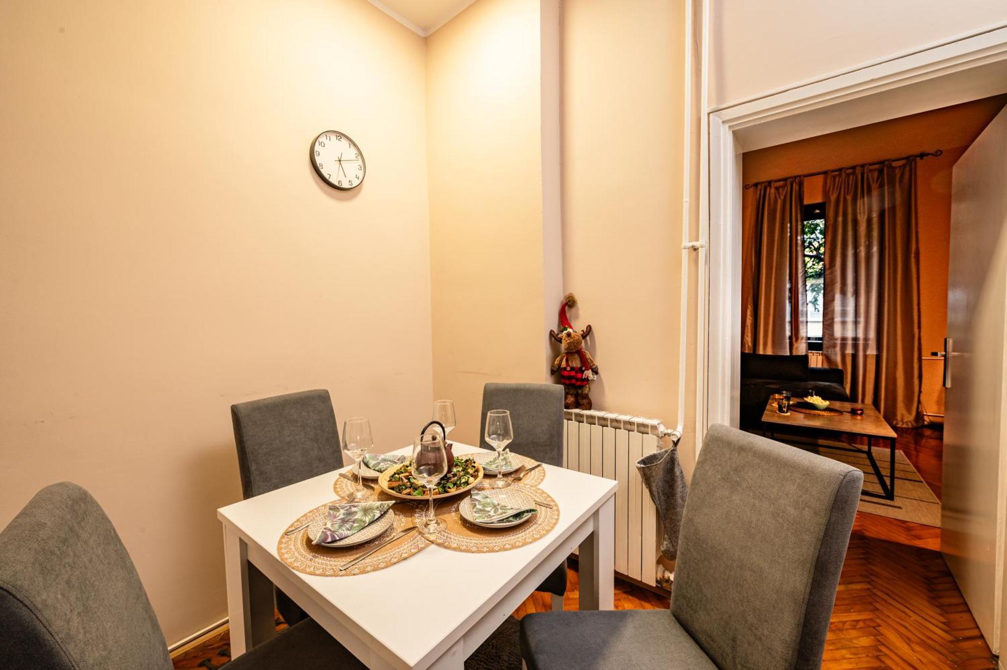 Cozy Apartment In City Center Belgrad Exterior foto